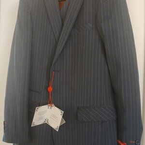 Boy's size 14 3pc suit by English Laundry